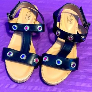 Hush puppies Soft Style Oralee Sandals with Rhinestones Vintage